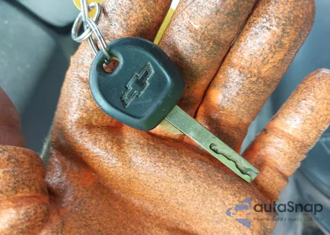 2020 Chevrolet Silverado 1500 4Wd Long Bed Wt from USA, damaged, VIN 3GCNYAEH2LG114844